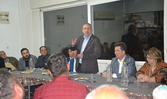 AK PARTİLİ ABAK NAZİLLİ'DE MEŞALELER İLE KARŞILANDI