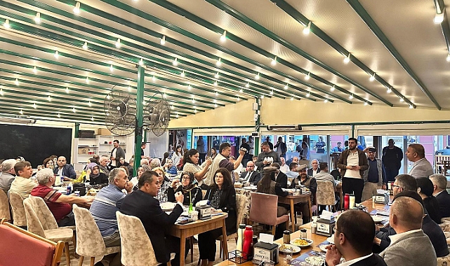 AK Parti STK’lar ile yemekte bir araya geldi.