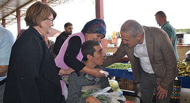 AK Partili Abak Pazara çıktı