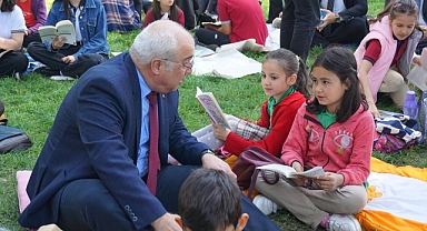 Nazilli'de kitap okuma etkinliği