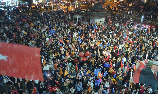 Nazilli Sokaklara döküldü