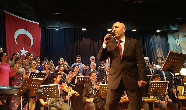 ÖĞRETMENLER KOROSUNDAN MUHTEŞEM KONSER