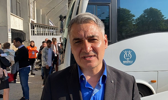 ÜNAL BAŞKAN'DAN FUTBOLCULARA JEST