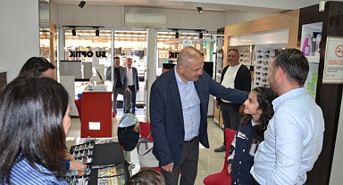 VATANDAŞLARDAN ABAK’A SEVGİ SELİ