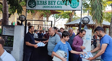 AYDIN BÜYÜKŞEHİR BELEDİYESİ VATANDAŞLARLA BAYRAMLAŞTI