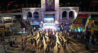 DİDİM’DE ÇOCUKLAR KARNELERİNİ MUHTEŞEM BİR FESTİVALLE KUTLADI