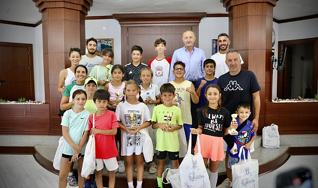 BAŞARILI SPORCULARDAN BAŞKAN ATABAY’A ZİYARET