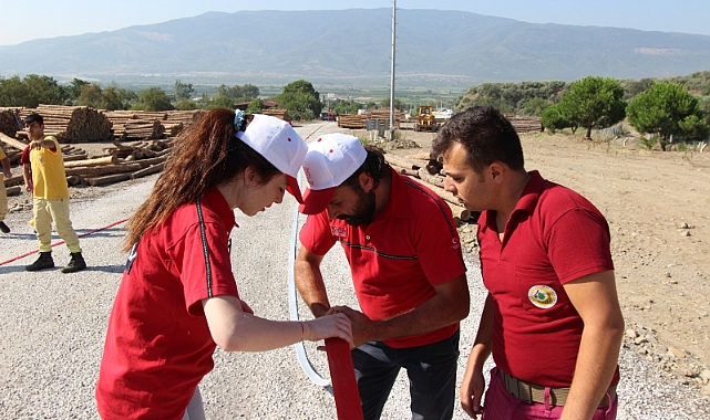 NAFAD EKİPLERİ ATEŞ AVCILARI İLE SAHADA