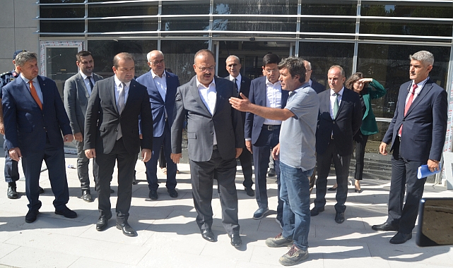 Vali Canpolat çalışmaları yetersiz buldu