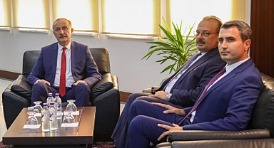 AYDIN VALİSİ CANBOLAT’TAN, BAŞKAN ATABAY’A İADE-İ ZİYARET