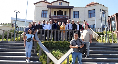 ÇAKIRBEYLİ'DE MENDERES ANILDI