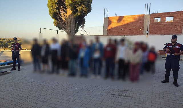 DİDİM'DE 2 ORGANİZATÖR VE 31 GÖÇMEN YAKALANDI