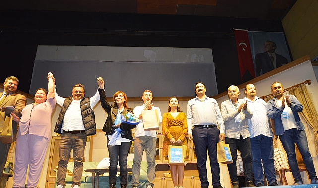 1. ALABANDA TİYATRO FESTİVALİ TİYATRO VE SÖYLEŞİLERLE DEVAM ETTİ