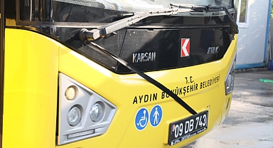AYDIN BÜYÜKŞEHİR BELEDİYESİ MİLLİ YAS İLANININ ARDINDAN TOPLU ULAŞIM ARAÇLARINA SİYAH KURDELE ASTI