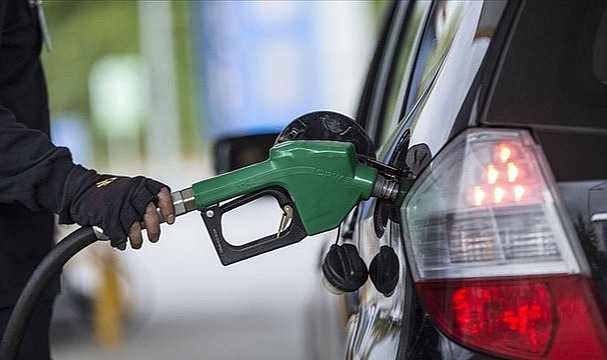 Benzine Dev indirim
