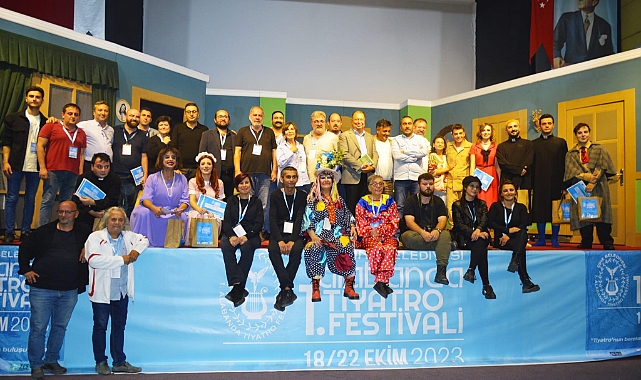 ÇİNE BELEDİYESİ 1. ALABANDA TİYATRO FESTİVALİ BAŞLADI