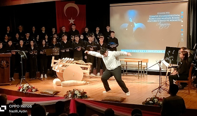 Gençler Atatürk’ü oratoryo ile andı
