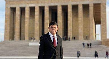 HER ESERİN BİR İMZASI VARDIR. BU ÜLKENİN İMZASI DA ATATÜRK'TÜR