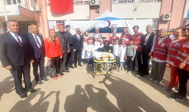 KIZILAY HAFTASI ETKİNLİKLER İLE BAŞLADI