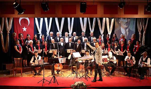 Nazilli'de Ata'ya Saygı Konseri 