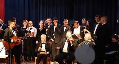 İlk Konserlerini verdiler
