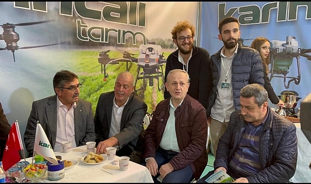 Zeki İnal Tarım Fuarını ziyaret etti.