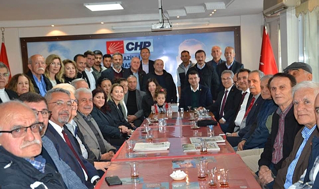 Baydar CHP Örgütlerini Milletvekili gibi gezdi