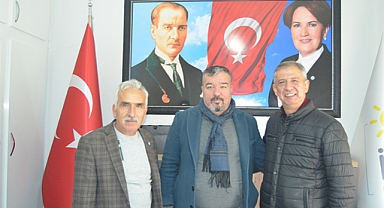 Biz Yola İkna edilmişlerle değil inanmışlar ile çıkıyoruz