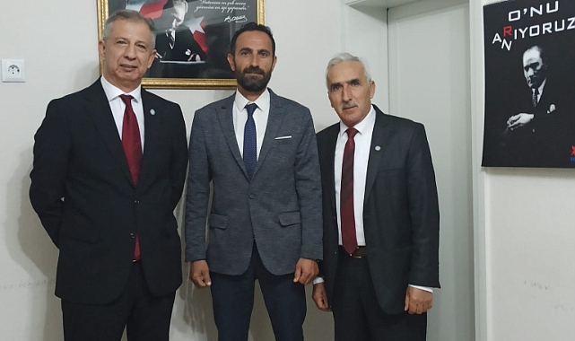 Bozdoğan'da İYİ Parti’nin adayı Erhan Algan'ı desteklemek için başkanlıktan istifa etti