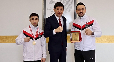 Türkiye Şampiyonundan Kürşat Başkan’a ziyaret
