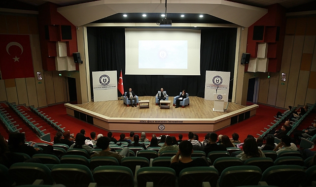 ADÜ'de “İktisat Söyleşileri: Geçmişten Günümüze Çalışma Hayatı” Düzenlendi
