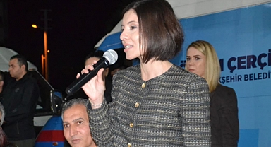 CHP İlçe Başkanı Aslı Ökmen’den Pankart tepkisi