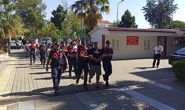 Nazilli'de Uyuşturucu Şebekesi Çökertildi 6 kişi tutuklandı
