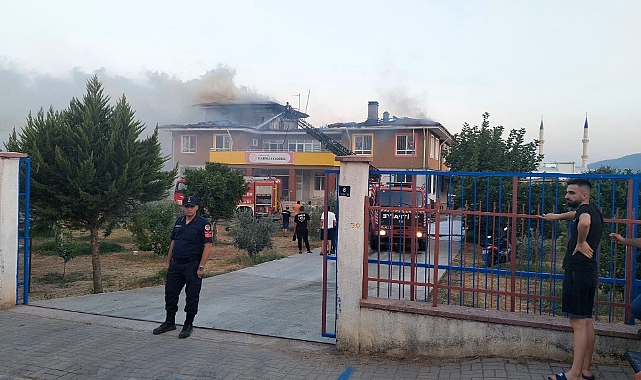 Kuru Ot yangını Anaokuluna sıçradı