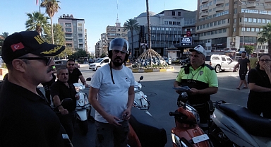 NAZİLLİ'DE KASK TAKMAYANLARA KAS HEDİYESİ