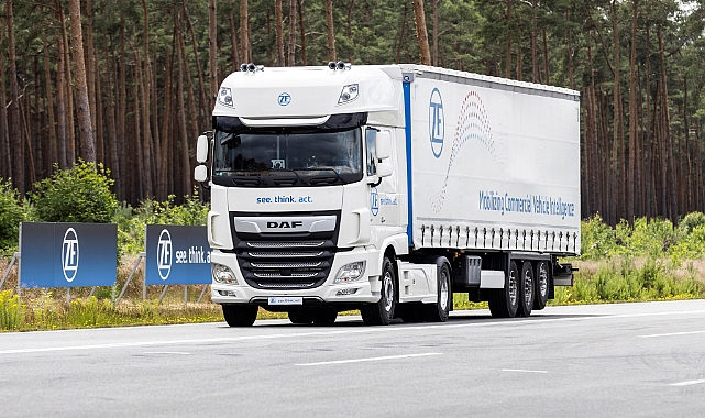 ZF, Bağlantılı Ticari Araçlar için Akıllı Yazılım Çözümlerini Tanıttı