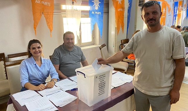 AK PARTİ'DE SEÇİM HEYECANI