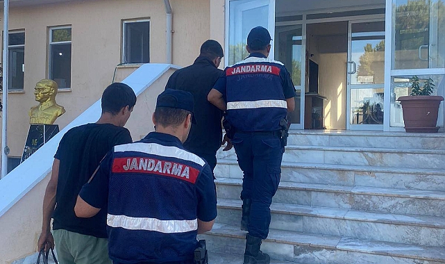 Sisam Adasına Yüzerek Kaçmaya Çalıştılar