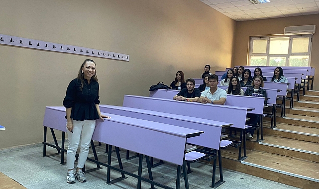 Nazilli MYO’da “İş Kulübü Eğitimi” ve “Araştırma Projeleri Eğitimi” Verildi