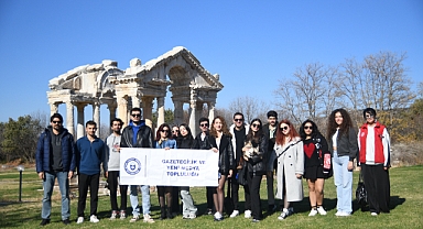 ADÜ'lü Öğrenciler Afrodisias ve Karacasu’da Sanatla Buluştu