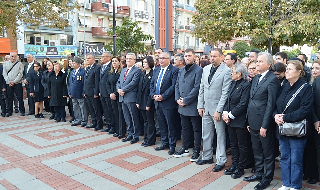CHP Atatürk’ü Andı