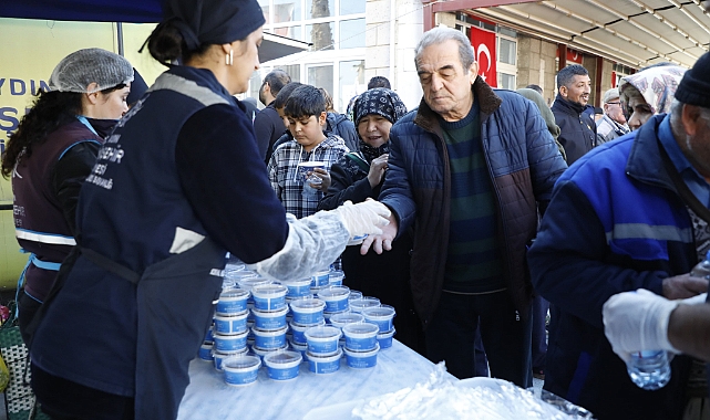 BAŞKAN ÇERÇİOĞLU ŞEHİT TEĞMEN İÇİN HAYIR DÜZENLEDİ
