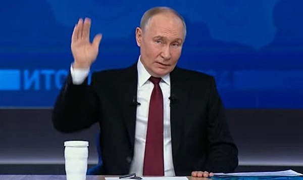 Putin: Çatışma Batı desteği olmadan hızla sona erer