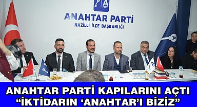 Anahtar Parti kapılarını açtı, Parti binası doldu taştı