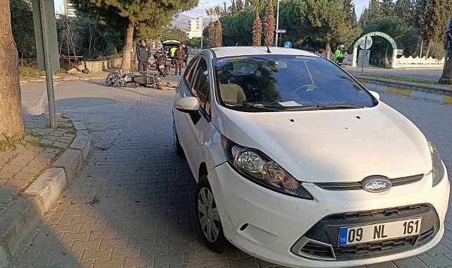 Otomobil ile motosiklet çarpıştı 1 yaralı