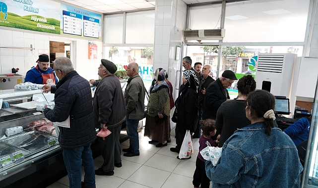 BAŞKAN ÇERÇİOĞLU AYDIN’DA YAŞAYAN EMEKLİLERİN VE AİLELERİN BÜTÇELERİNE DESTEK OLMAYI SÜRDÜRÜYOR