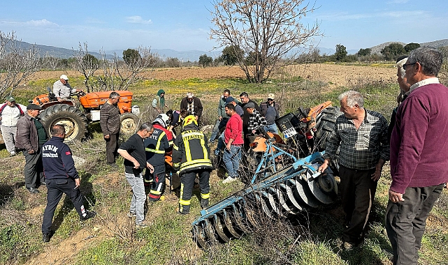Çit Sürerken Traktör altında kaldı