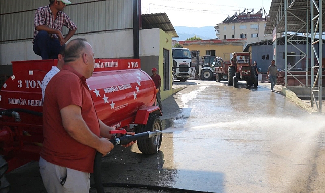 Bozdoğan Belediyesi donanımlı 3 su tankeri aldı