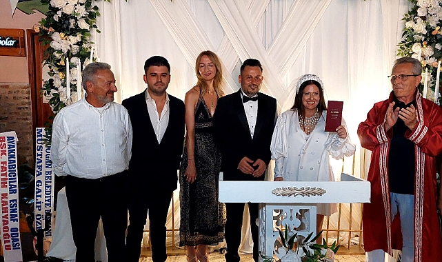 Eray ve Gülseren Hayallerinin imzasını attı
