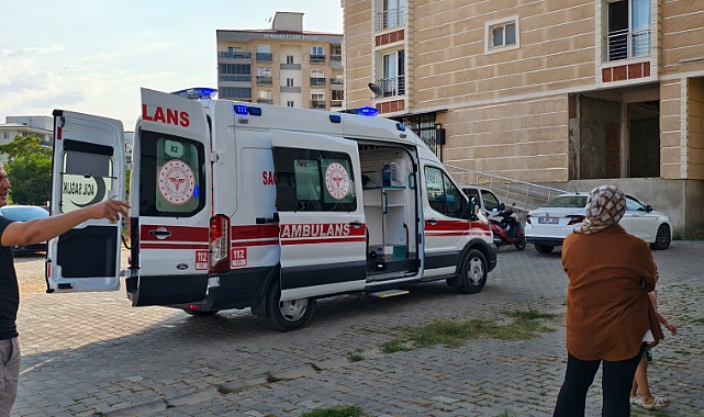 Nazilli'de 71 Yaşındaki Kadın Evinde Mahsur Kaldı, Komşusu Kurtardı